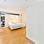Apartment Grand Prestigieux Et A Paris