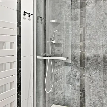 Grand Prestigieux Et à Appartement Paris