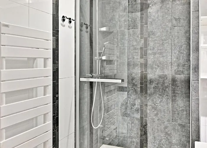 Grand Prestigieux Et à Appartement Paris