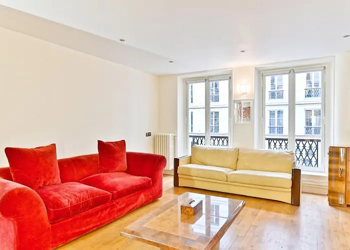 Grand Prestigieux Et à * Paris